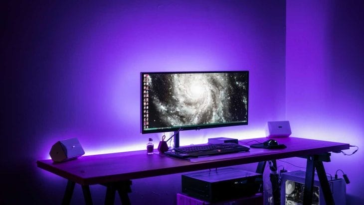 neon gaming