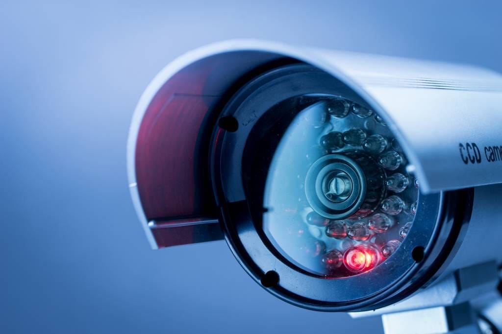 caméra de surveillance infrarouge