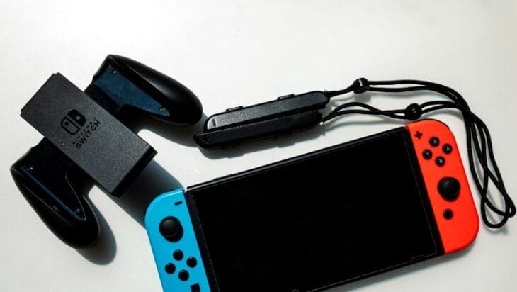 w 4 0, tags: la prochaine nintendo switch joy-cons - images.unsplash.com