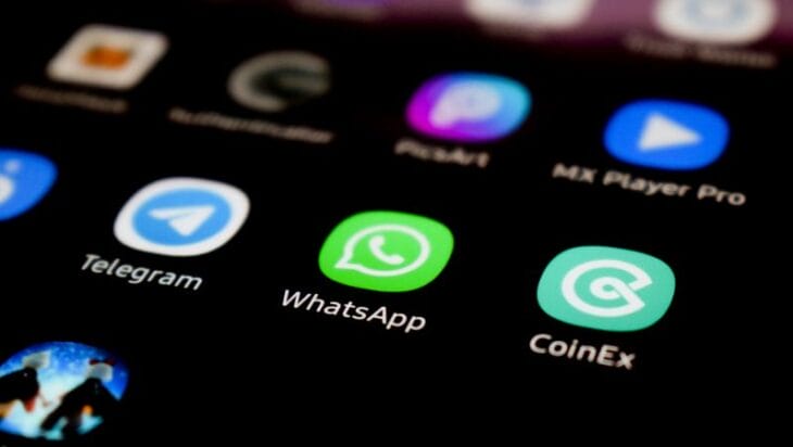 w 3, tags: panne whatsapp, les - images.unsplash.com