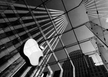 6 The Apple apple, tags: le à en de - upload.wikimedia.org