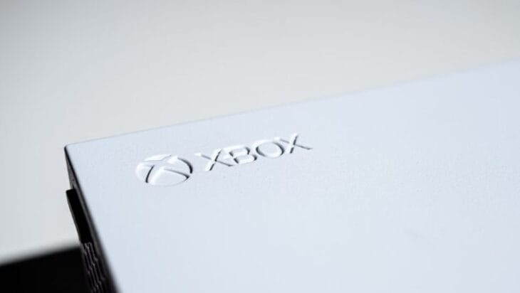 w, tags: microsoft la xbox portable games - images.unsplash.com