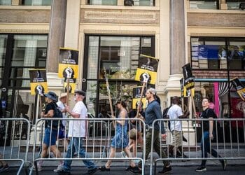 SAG AFTRA Picket, tags: grève les de jeux - CC BY-SA